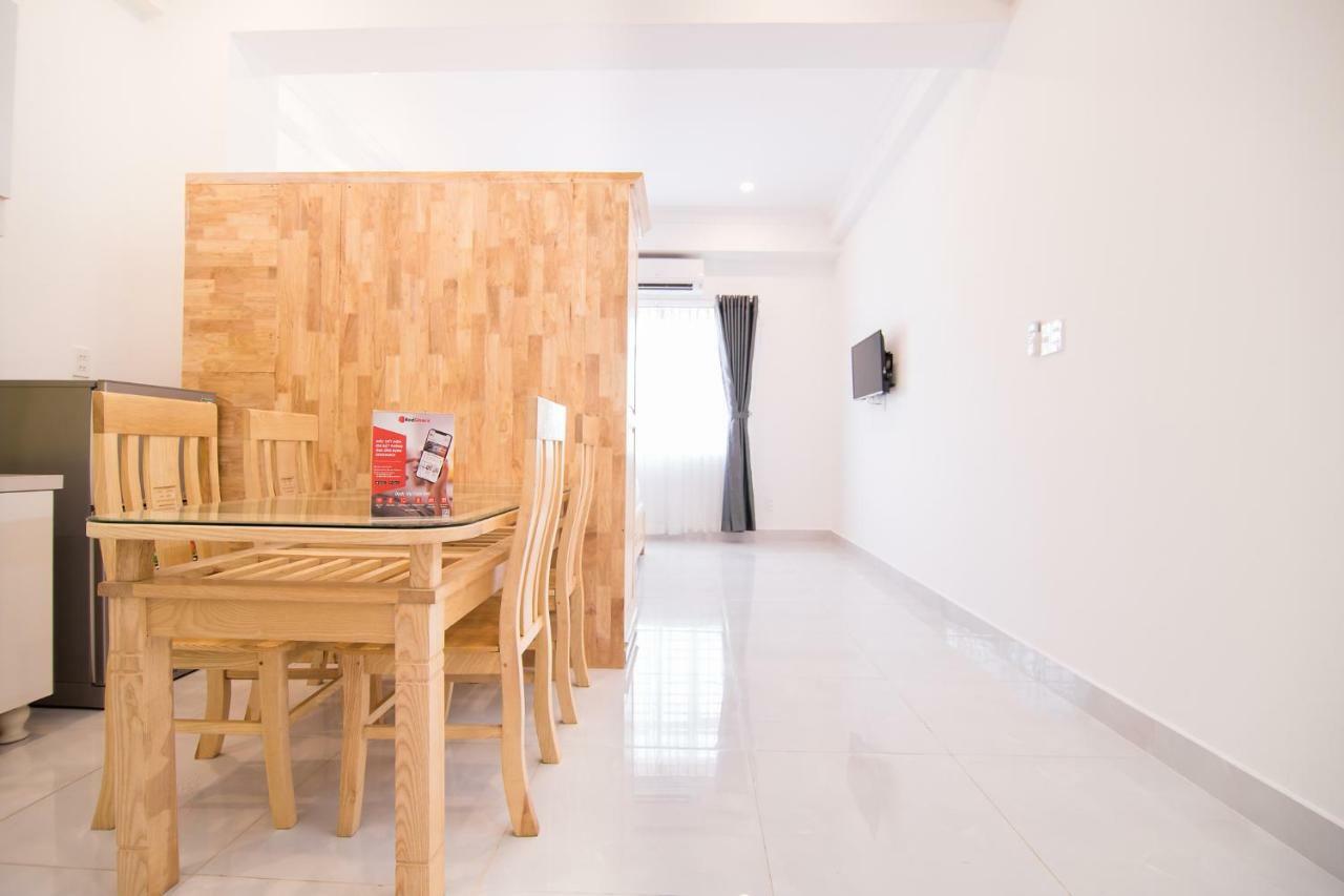 Reddoorz Near Gia Dinh Park 2*