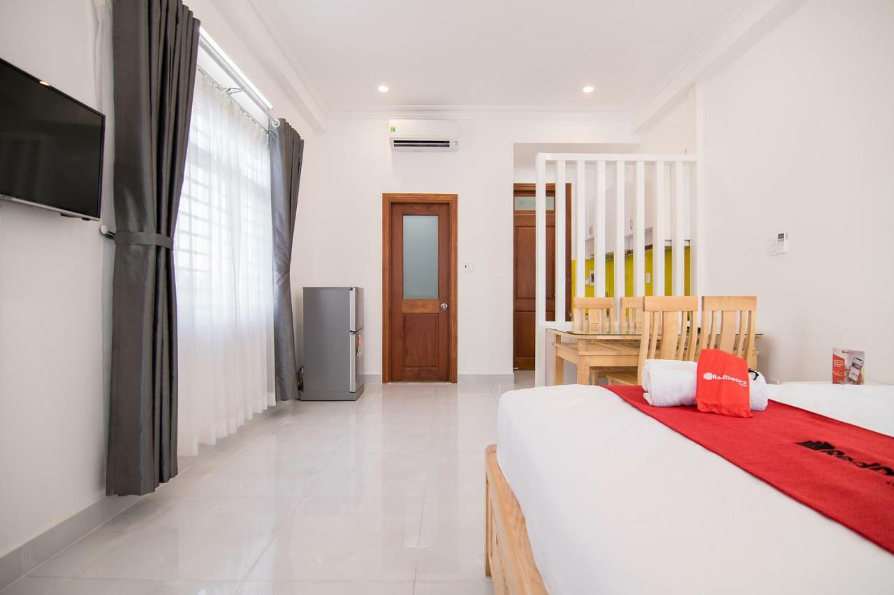 Hotel Reddoorz Near Gia Dinh Park 2*