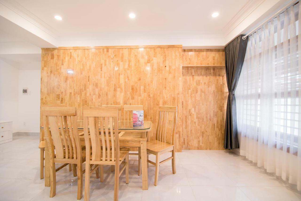 Hotel Reddoorz Near Gia Dinh Park 2*