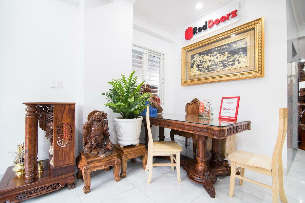 Hotel Reddoorz Near Gia Dinh Park 2*